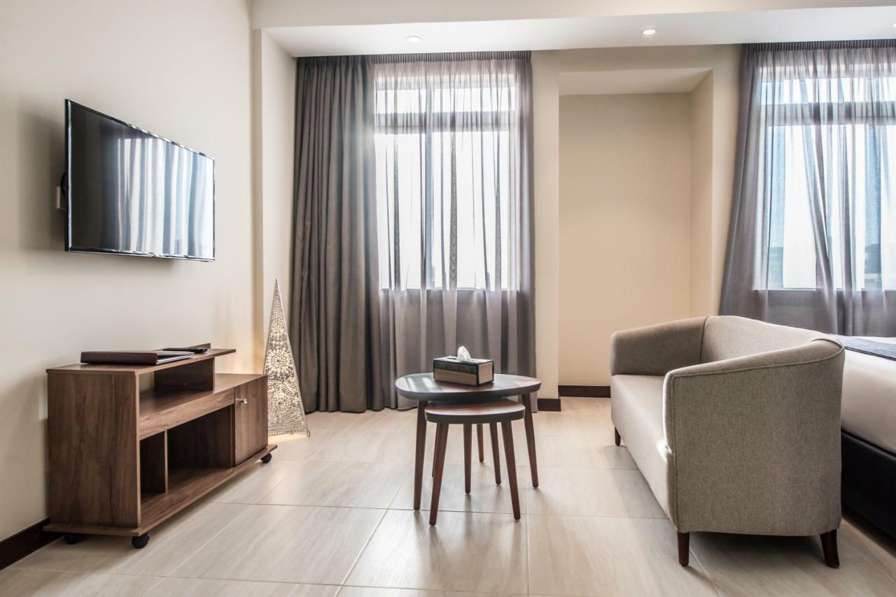 Glam - Near Westgate Mall, Westlands 4* Nairobi