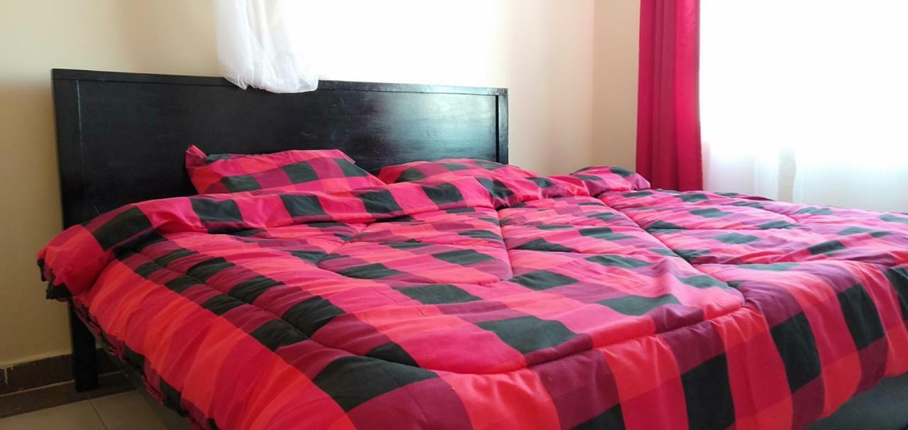 Homestay Royalty Homes -jkia *