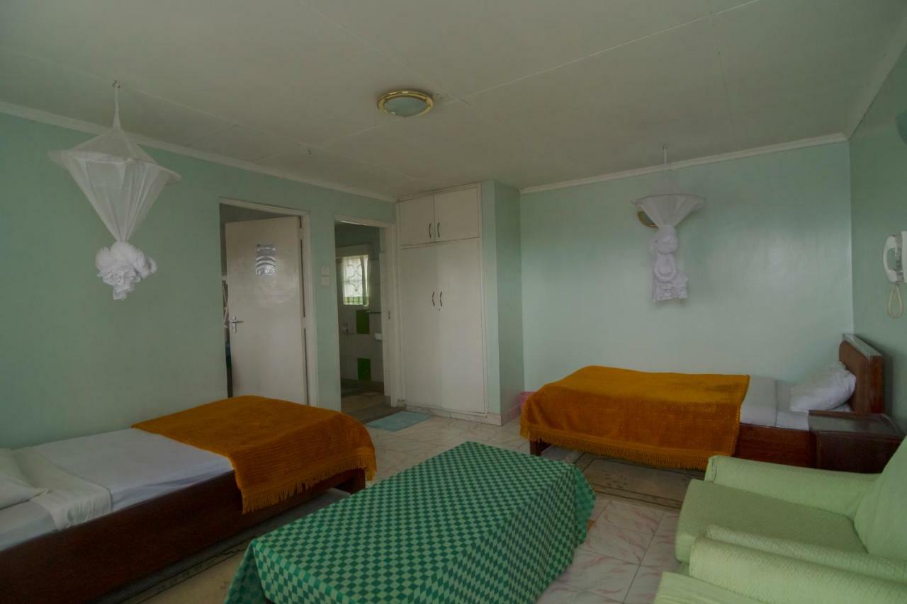 Rusam Guest house