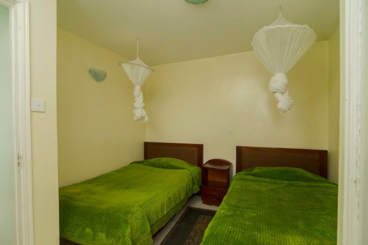 Rusam Guest house *