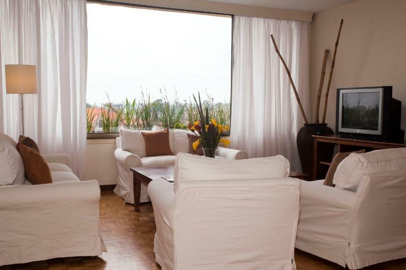 Hotel Yaya Hotel & Apartments