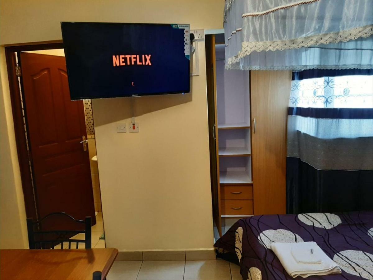 Apartamento Mercy-phillips Located At Eagle Tower Building Centre Nairobi