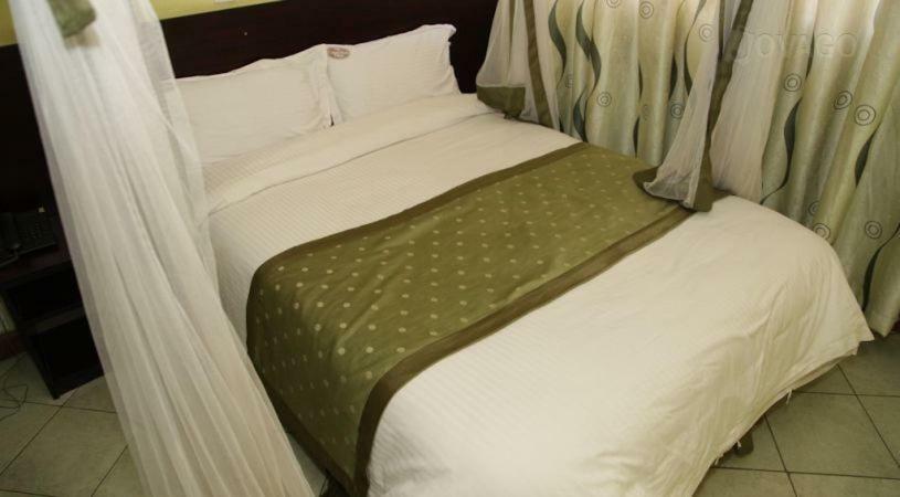 Countypark Hotel
