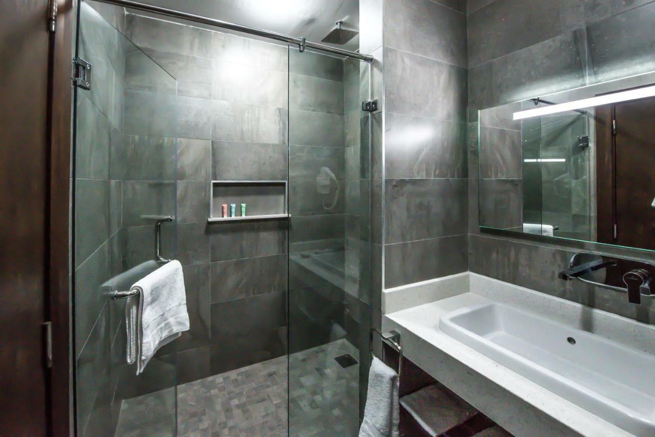 Glam - Near Westgate Mall, Westlands 4*