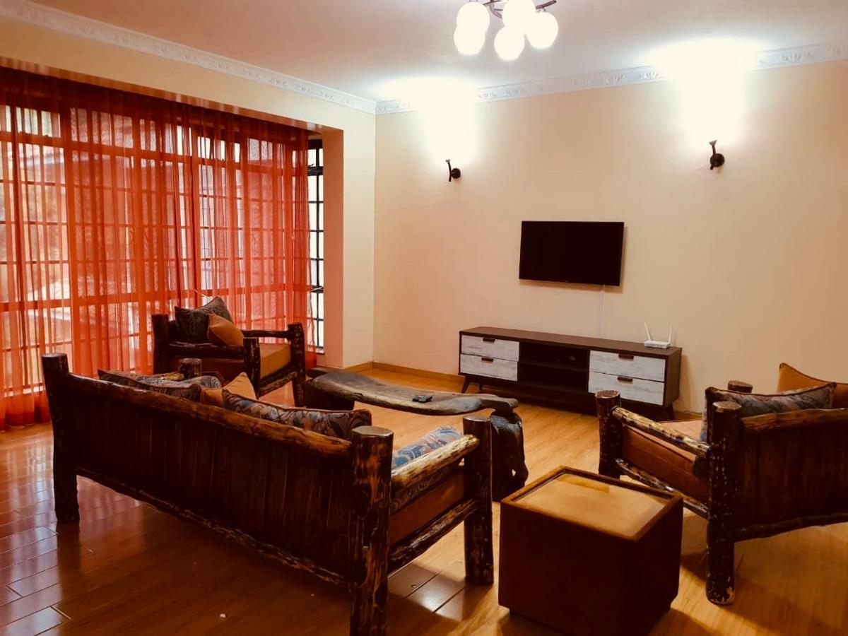 Serene Woody Haven Homestay *