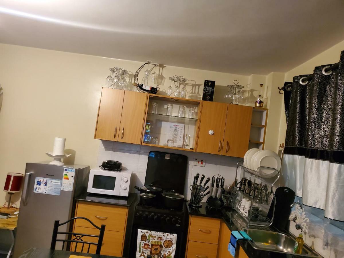 Apartamento Mercy-phillips Located At Eagle Tower Building Centre