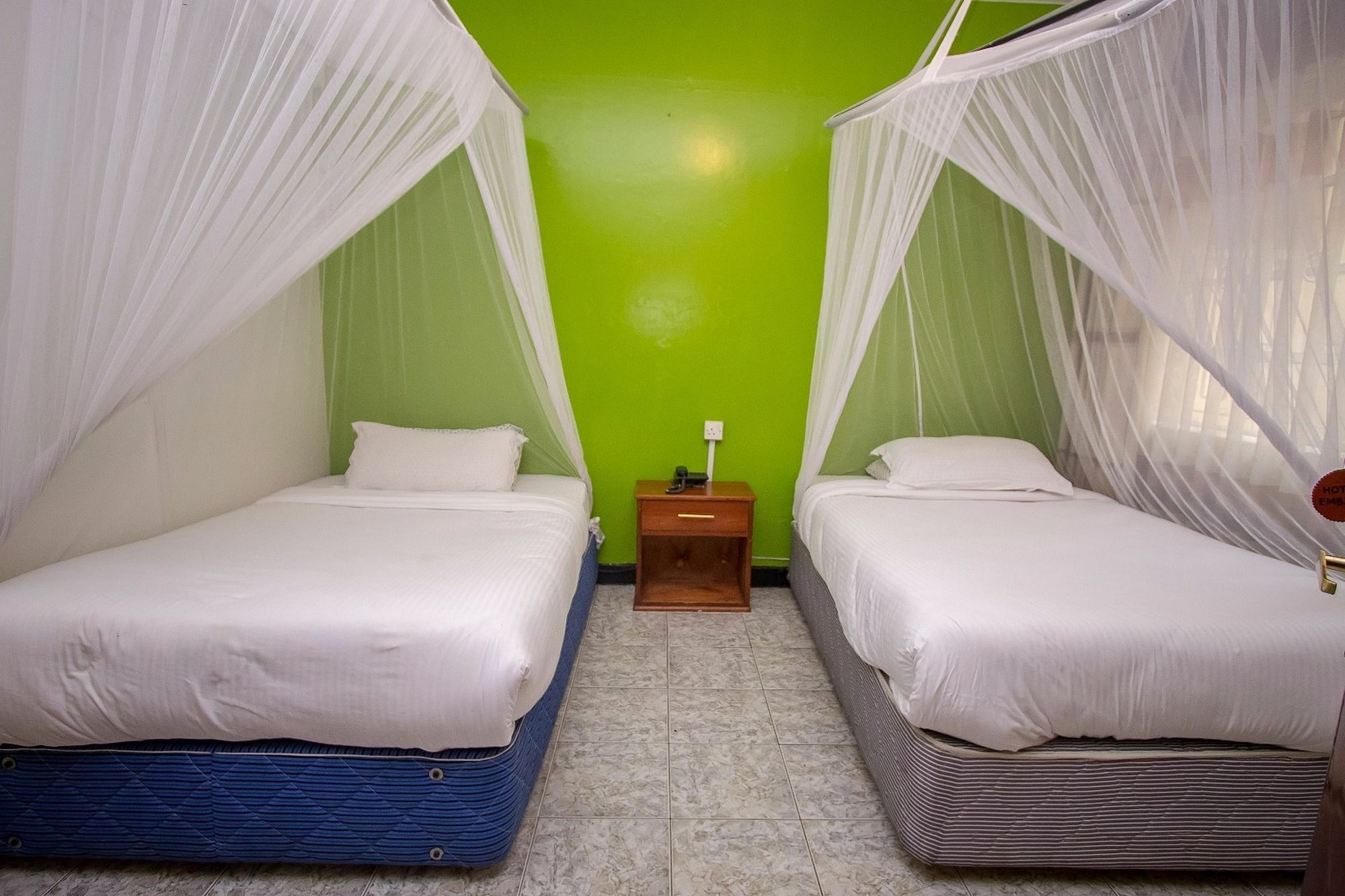 Embassy 2* Nairobi