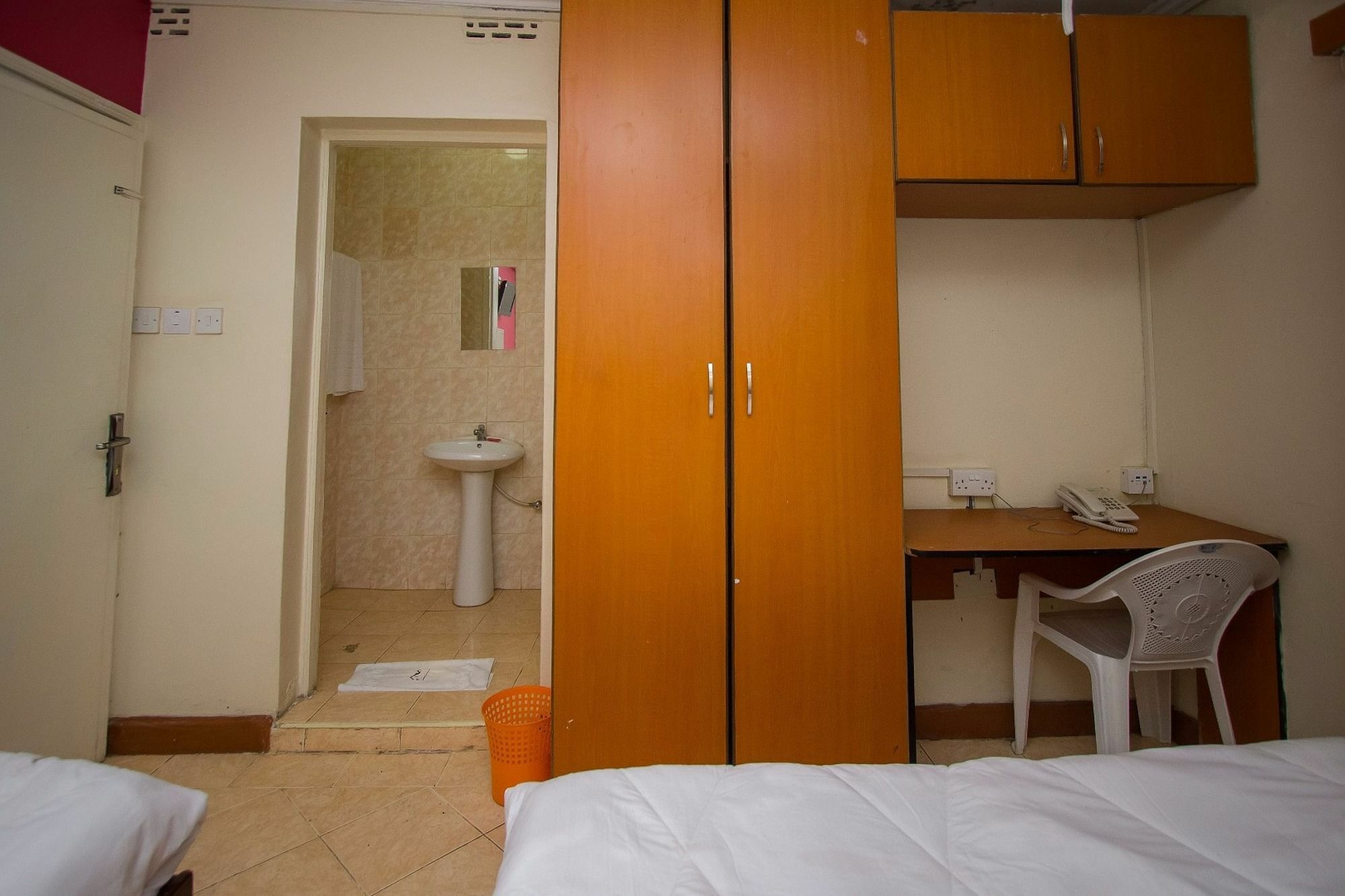 Konar House Kilimani Hotel 2*