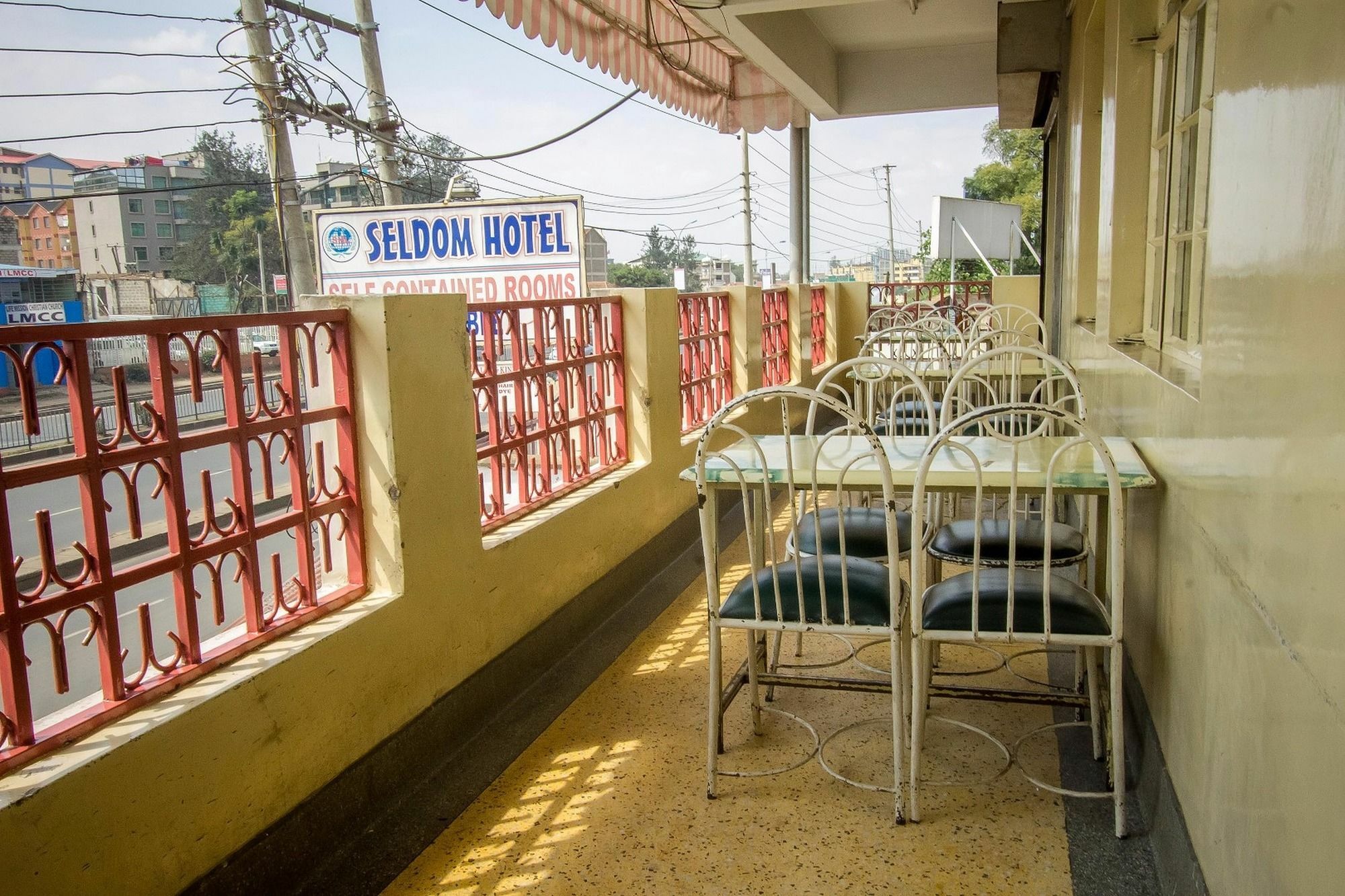 Seldom Hotel 2*