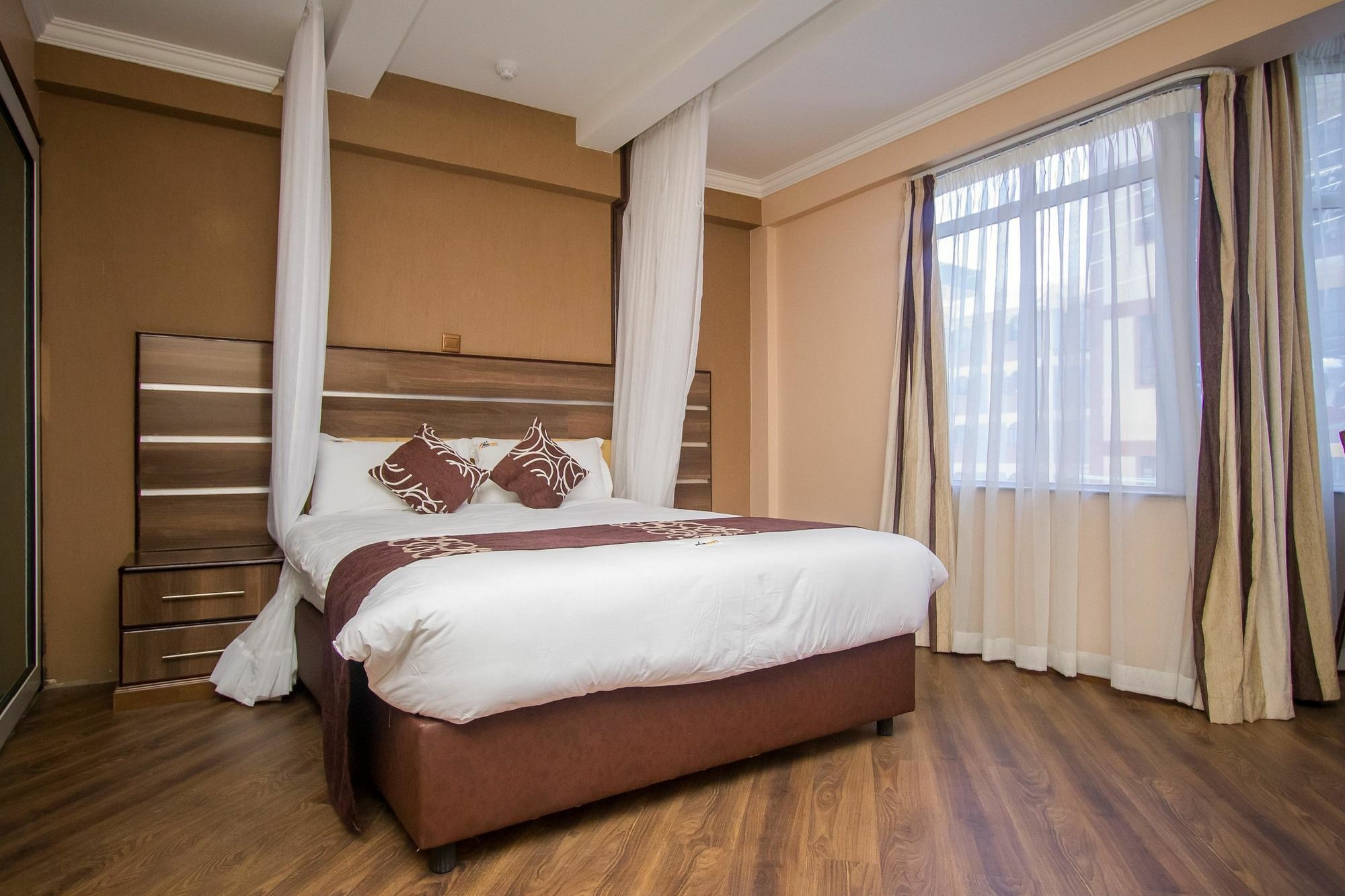 Hotel Airport Landing 3*