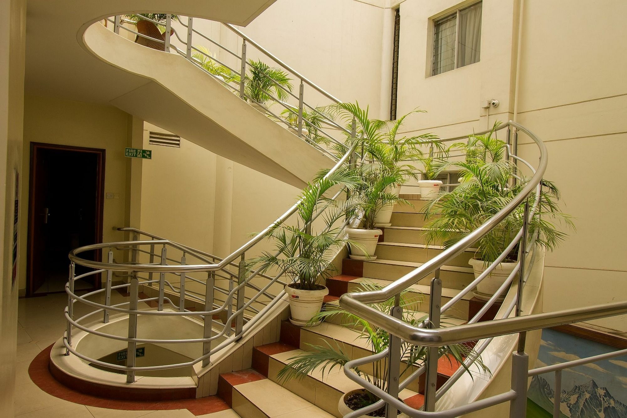 Diamond Hotel 3*