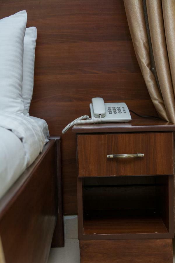 Hotel Delfirm 3*