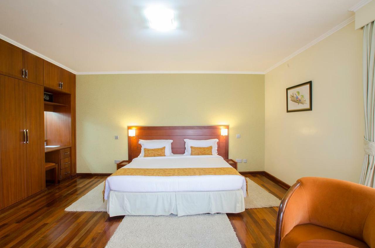 Hotel Waridi Paradise And