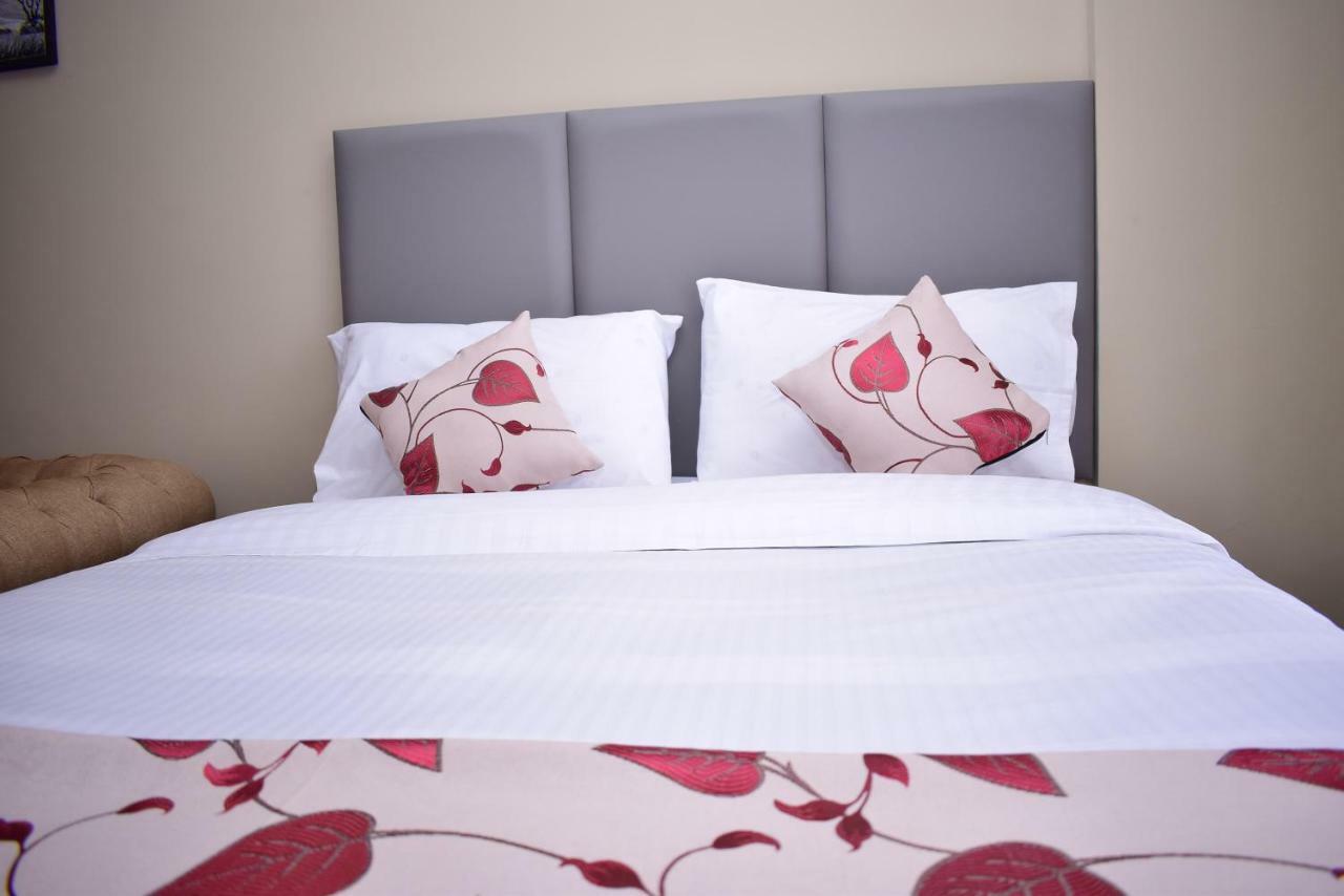 West Suites * Nairobi