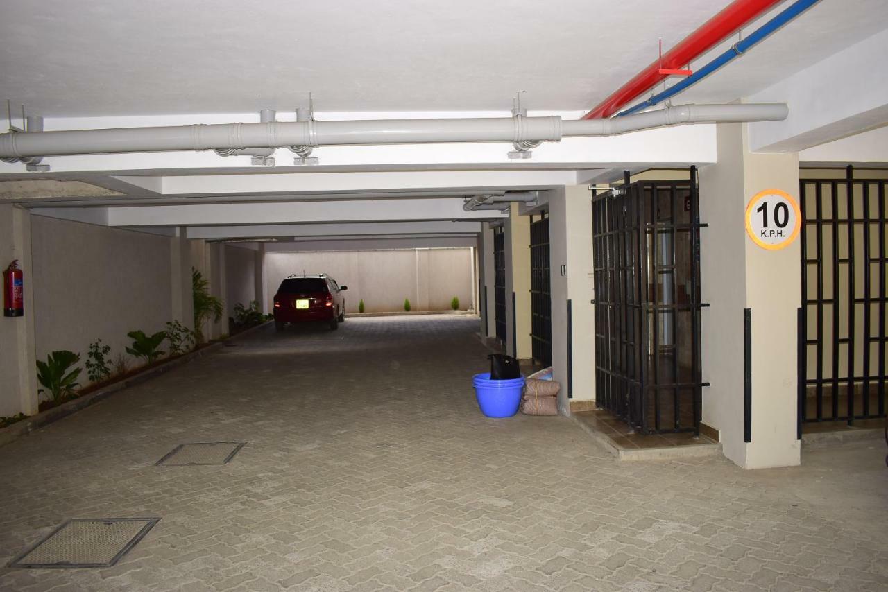 West Suites Apartment *