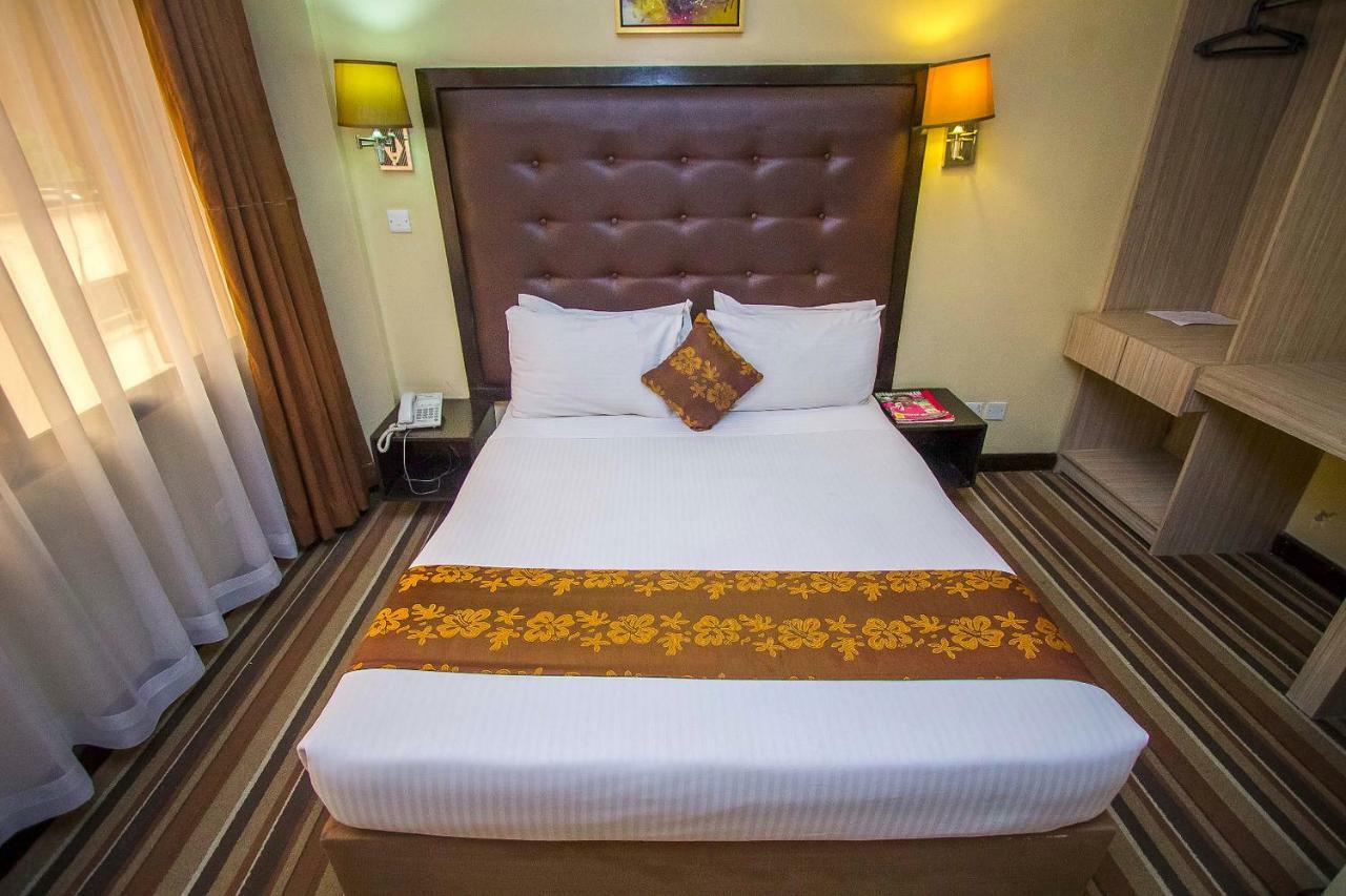 The Clarion 3*