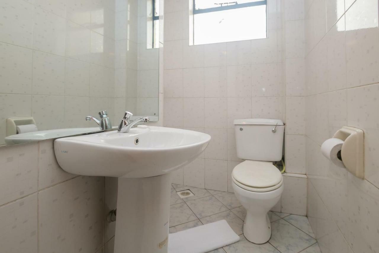 Hotel Plus254