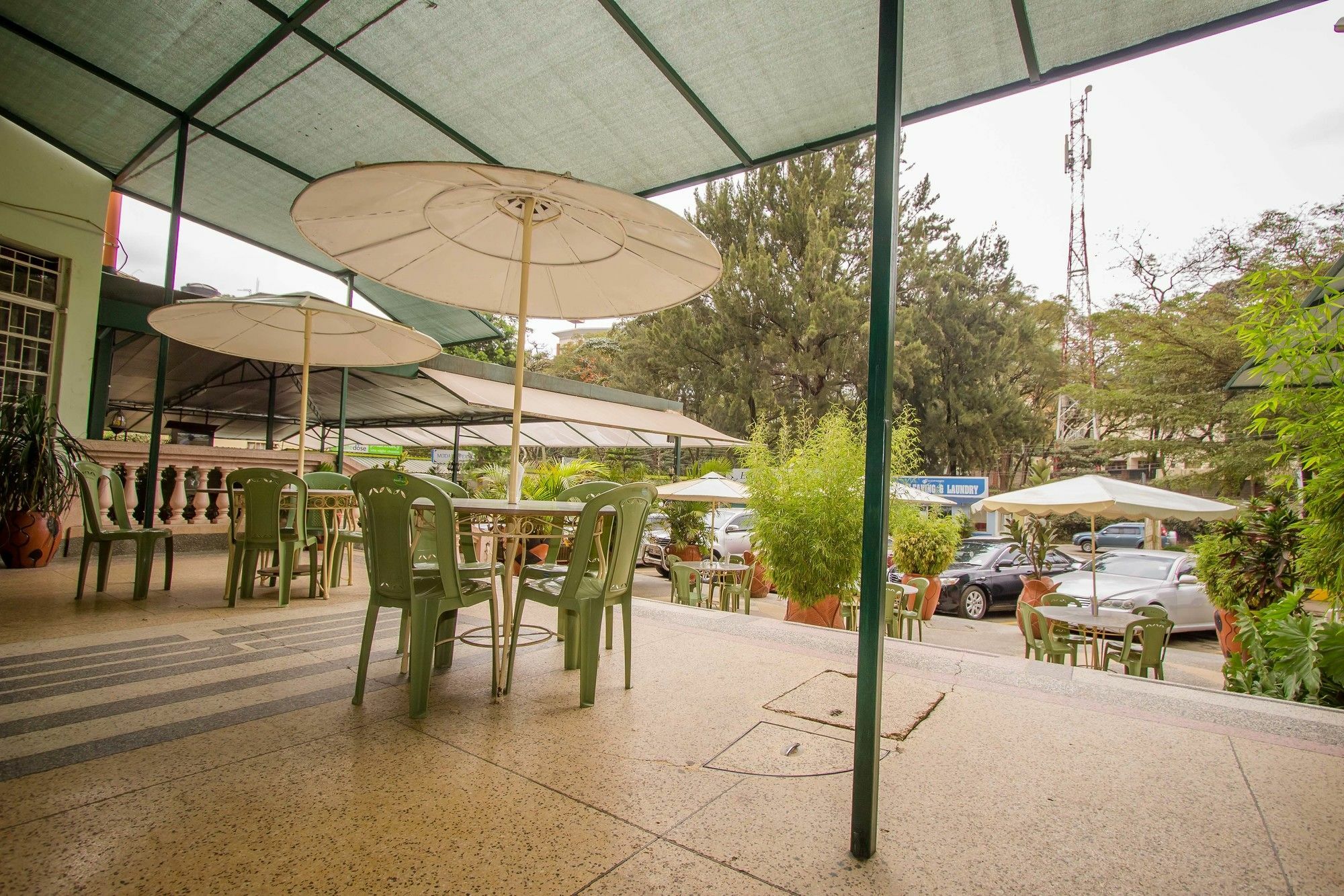 Sagret Equatorial Hotel 3*