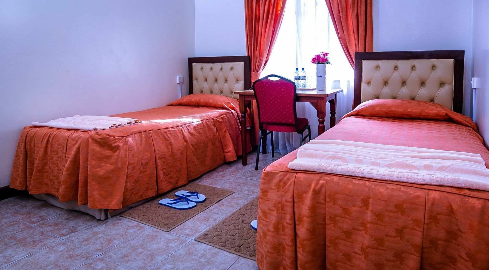 Chak & Conference Center Guest house