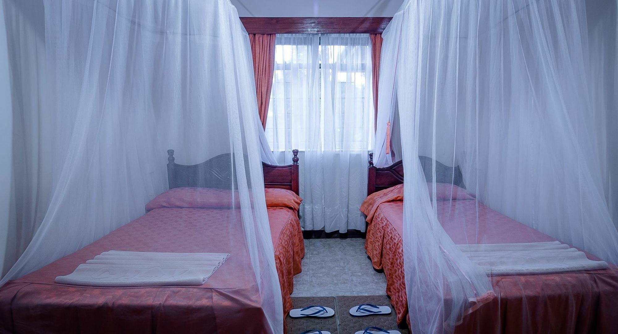 Guest house Chak & Conference Center