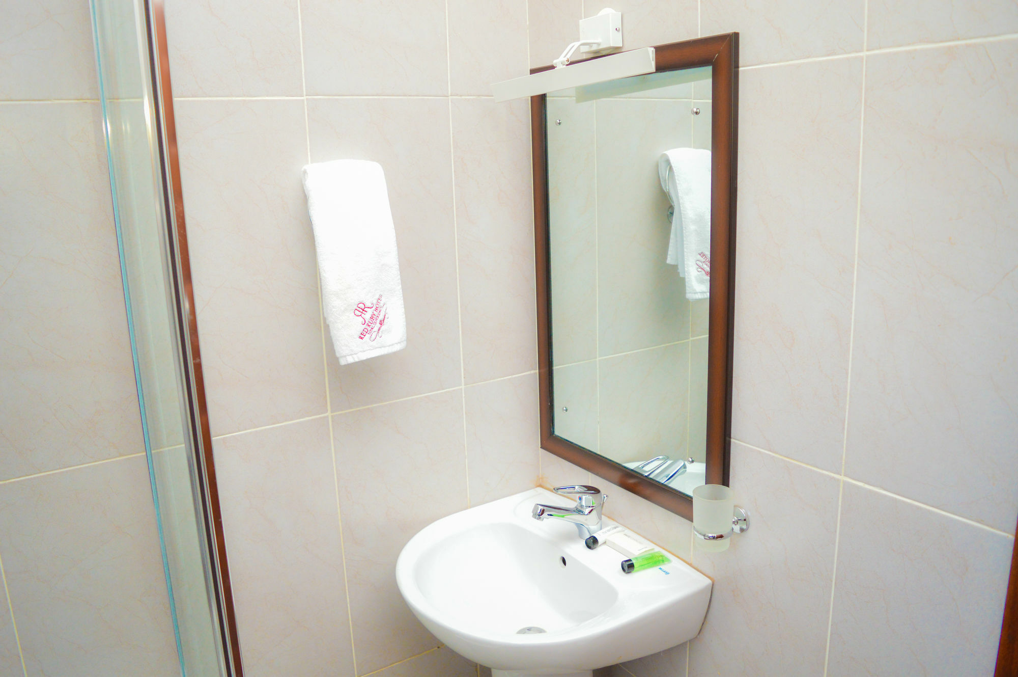 Red Ruby Hotel Hotel 3*