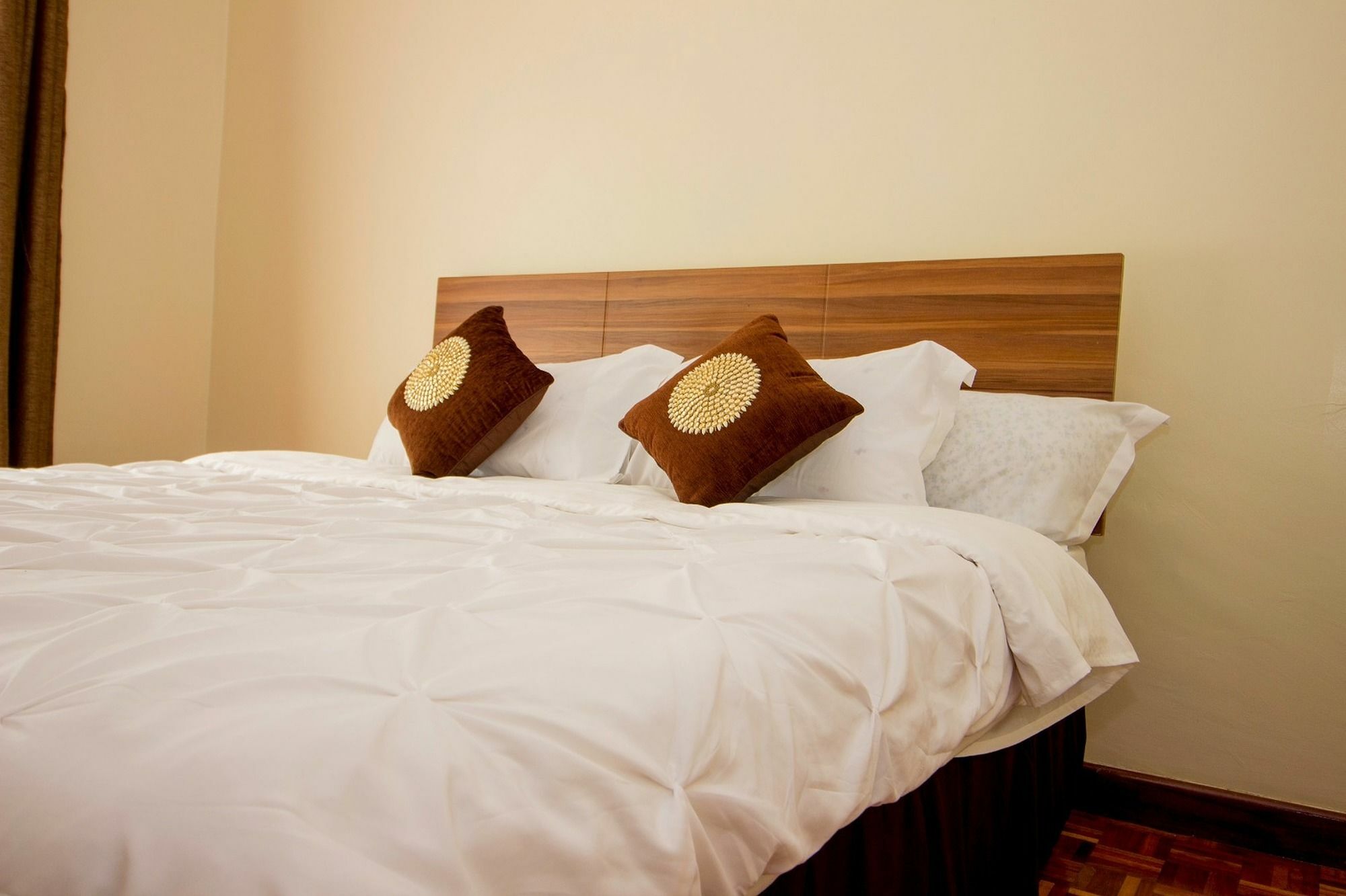 Stay.plus Mojo Luxury 3*