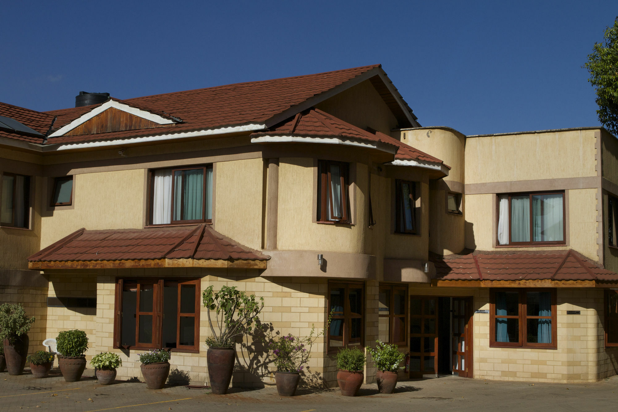Osinkirri Kilimani Hotel Nairobi