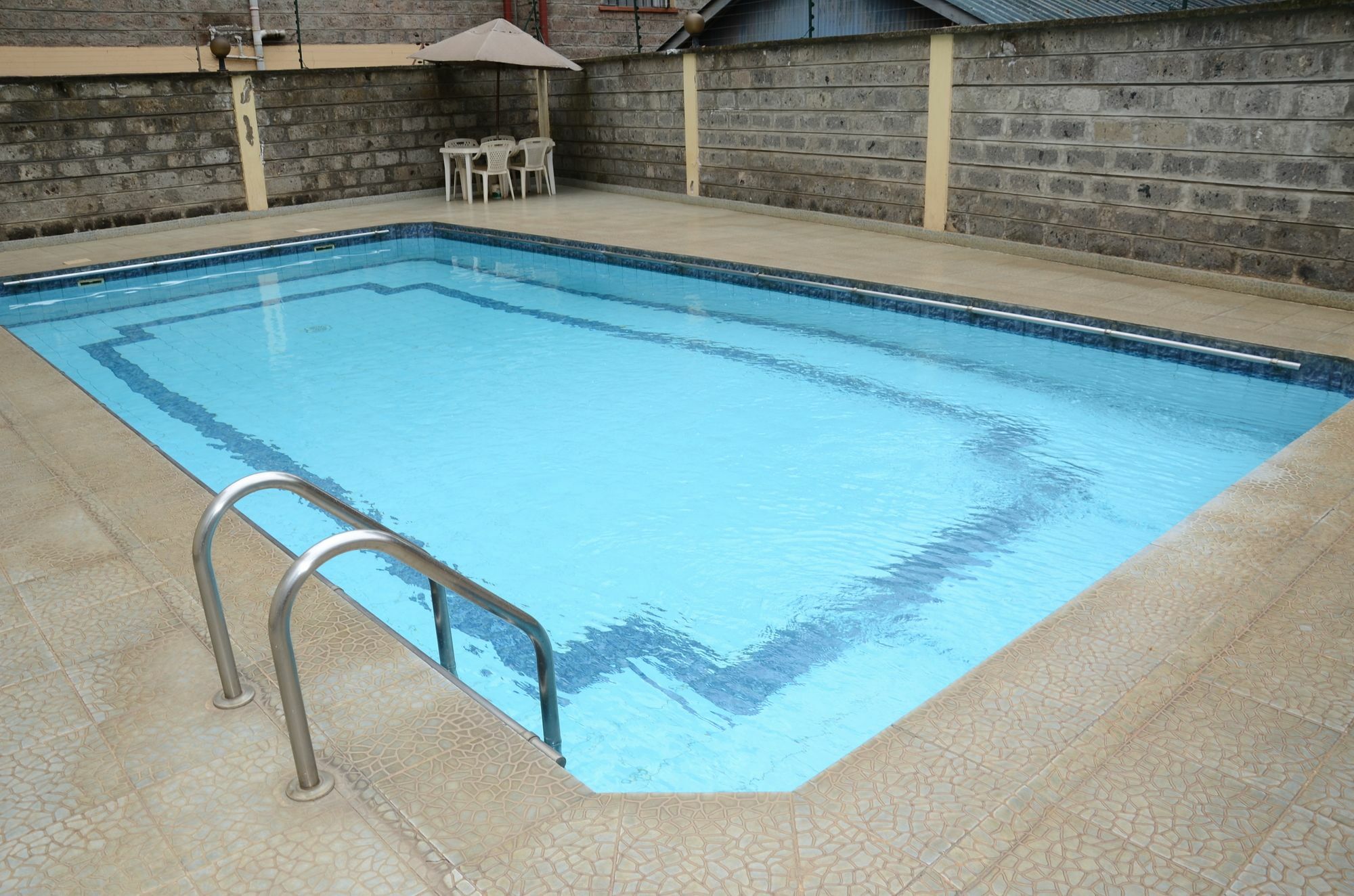 Apartment Thomson Court