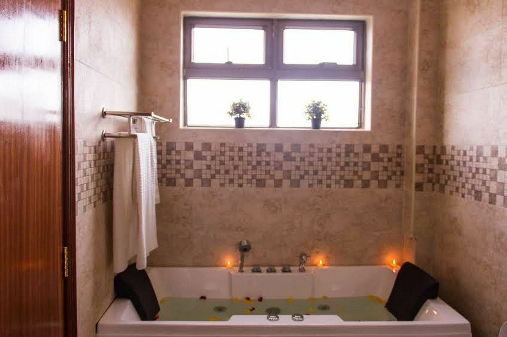 Apartment Huku Qwetu C5 Breeze Nairobi