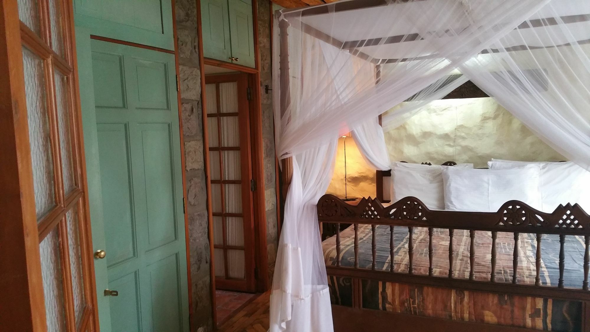 Woodmere Grand Hotel & Serviced Apartments Hotel