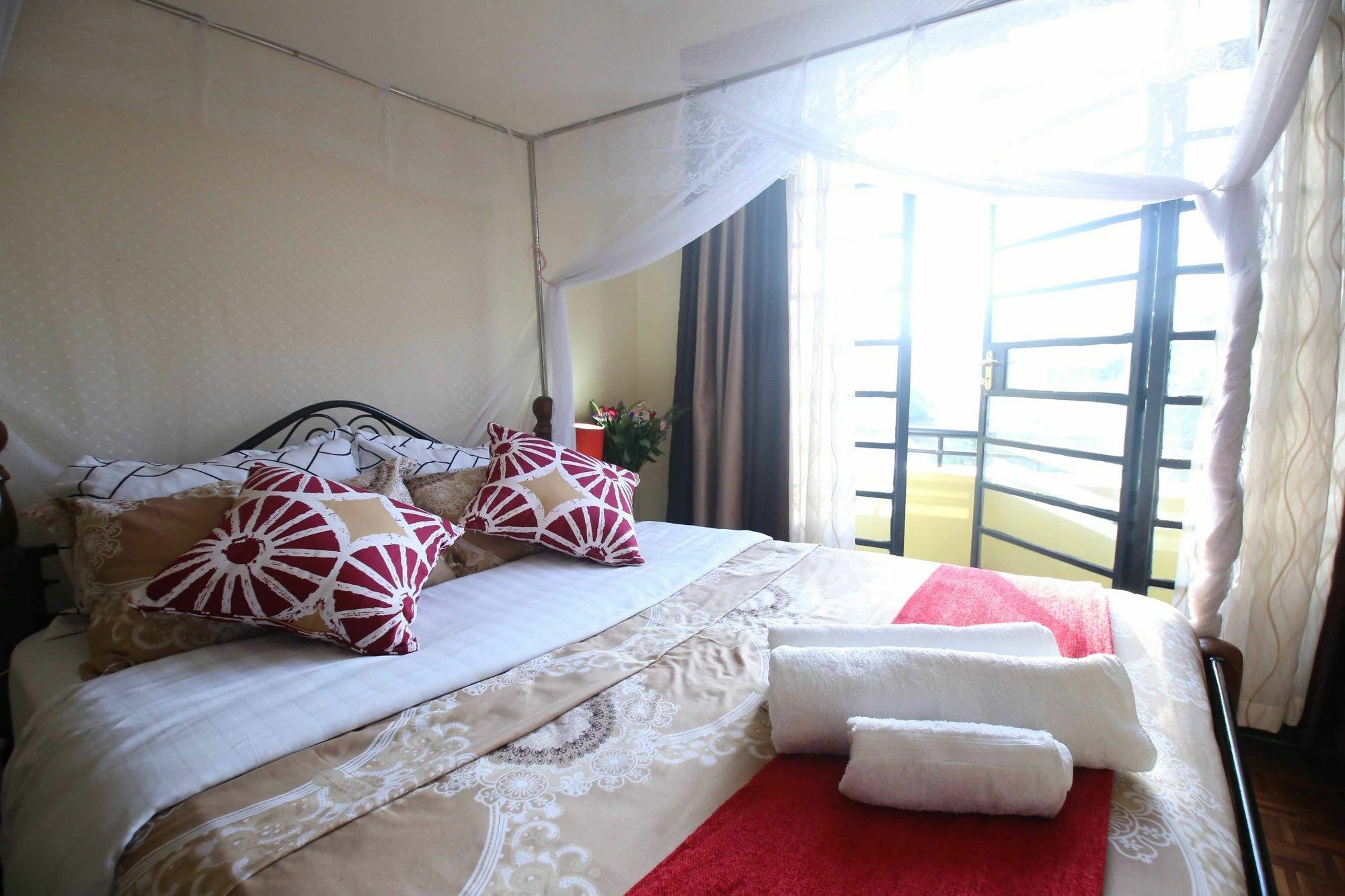 Hotel Delight Ph1 3*