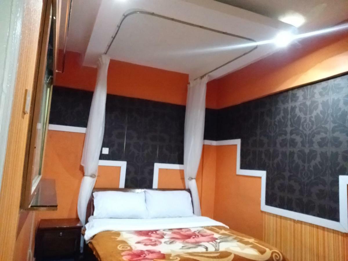 Apartment Sagwe Furnished