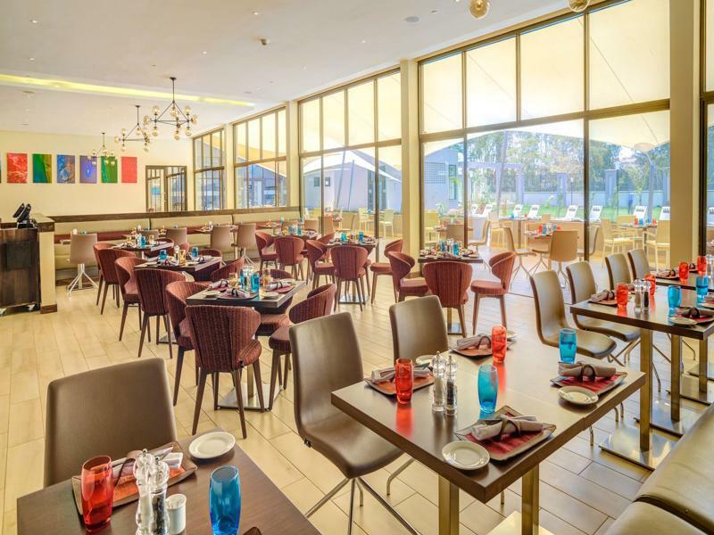 Hotel Tamarind Tree 4*