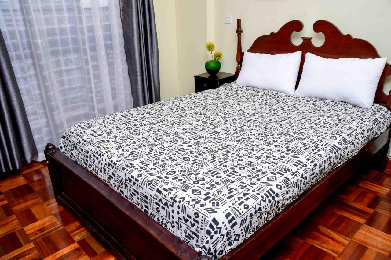 Sherry Homes - Heri