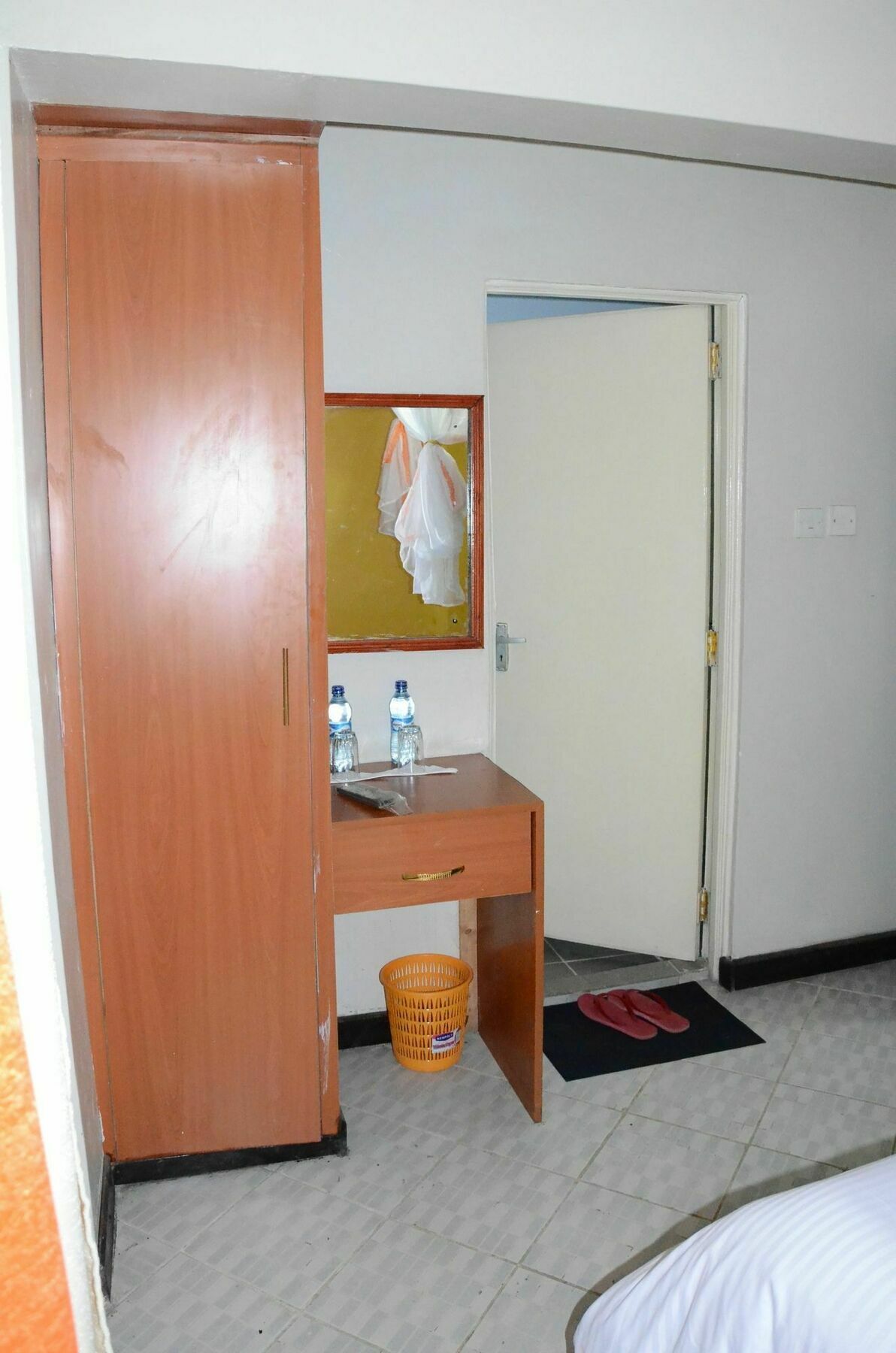 Hotel Golden Goose 3*