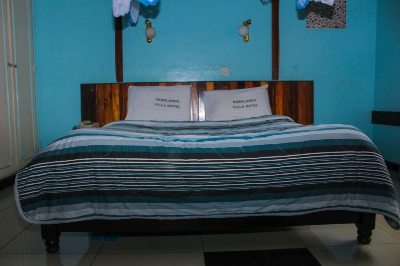 Parklands Hotel 3*