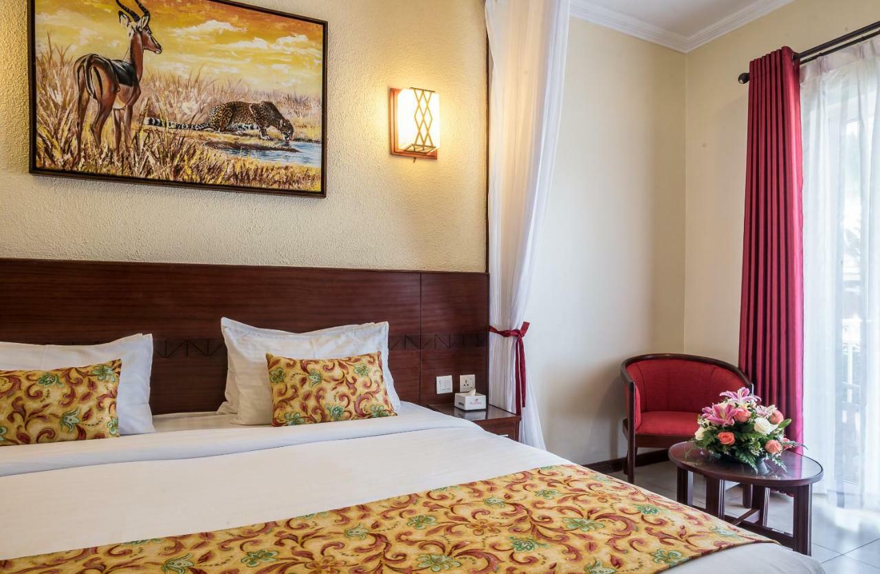 Prideinn Raphta Hotel