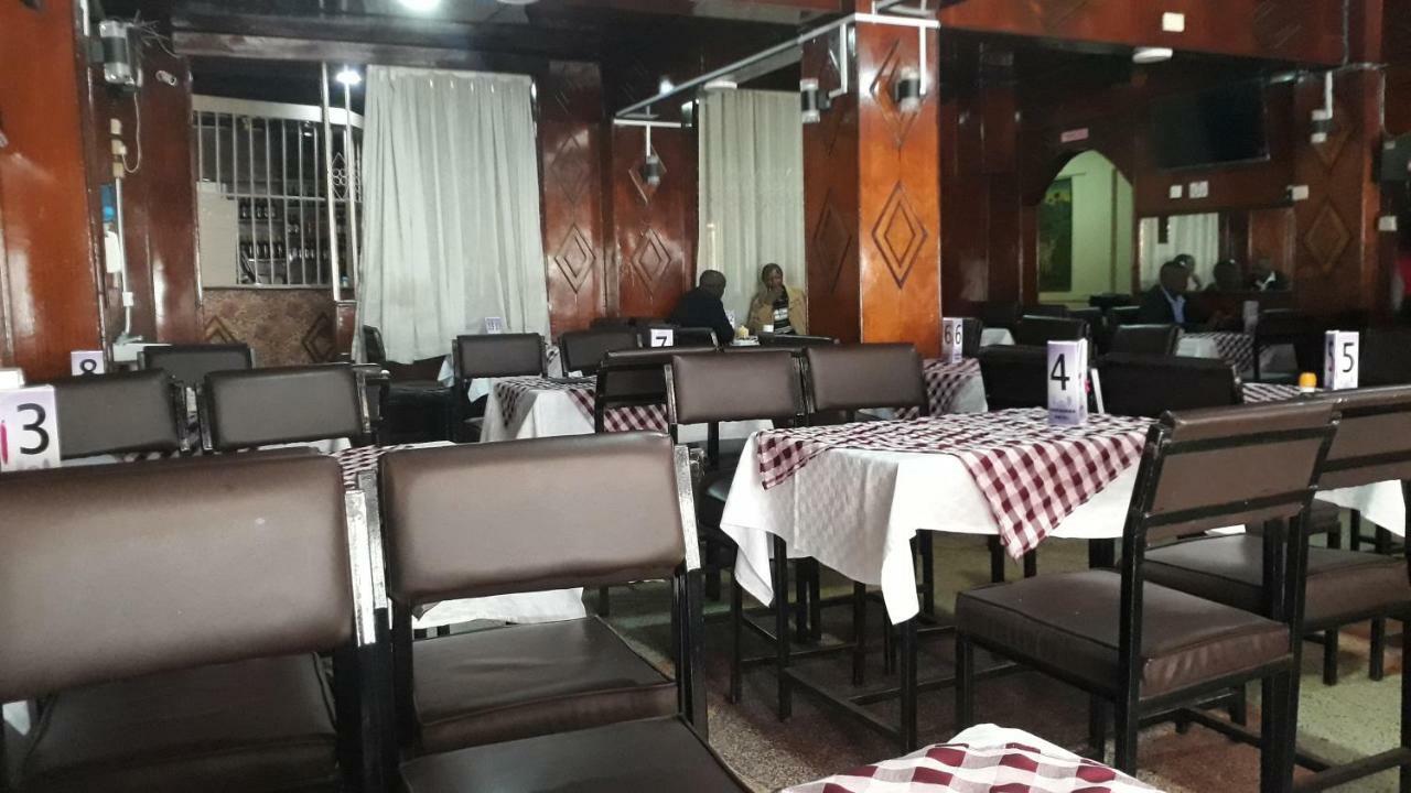 Emmaccra Hotel *