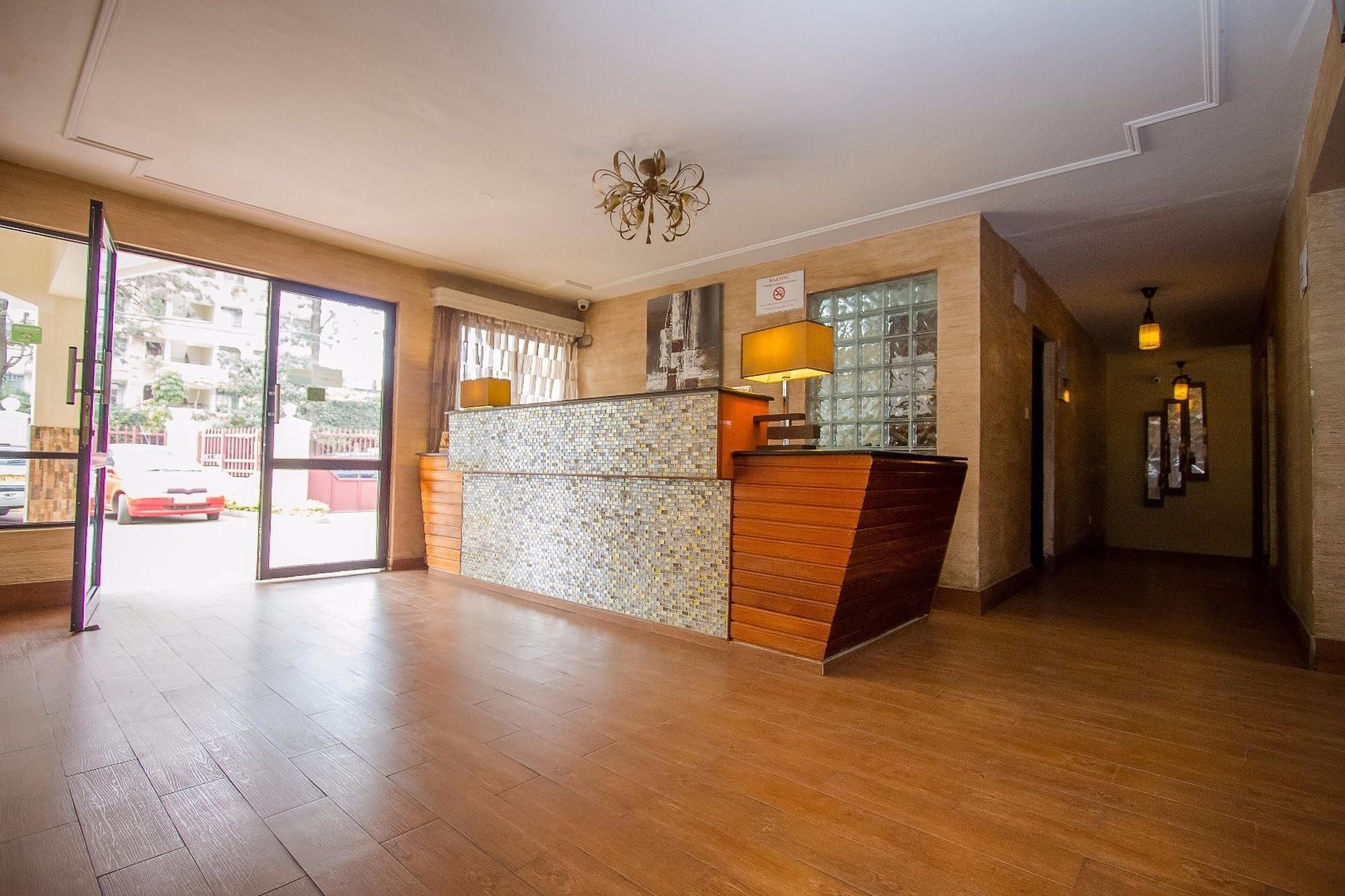 Olive Gardens Hotel 2*