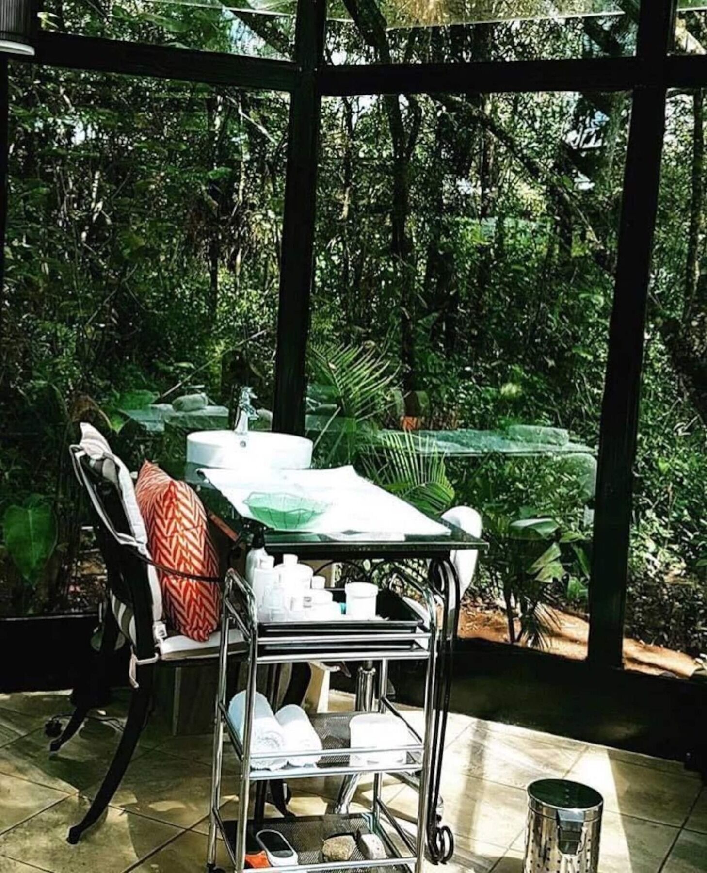 Entim Sidai Resort