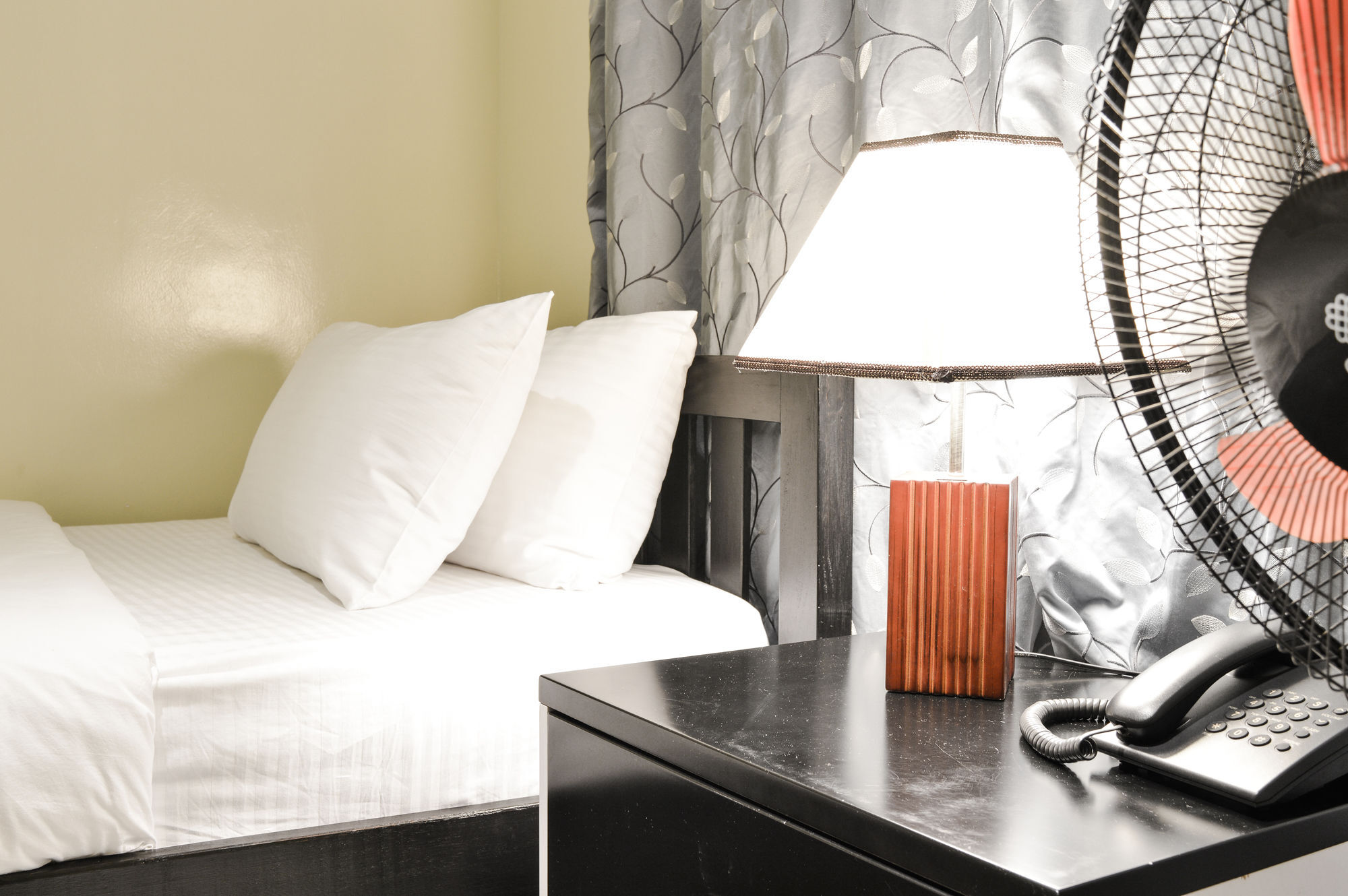 Decale Jewel Stone Hotel Nairobi