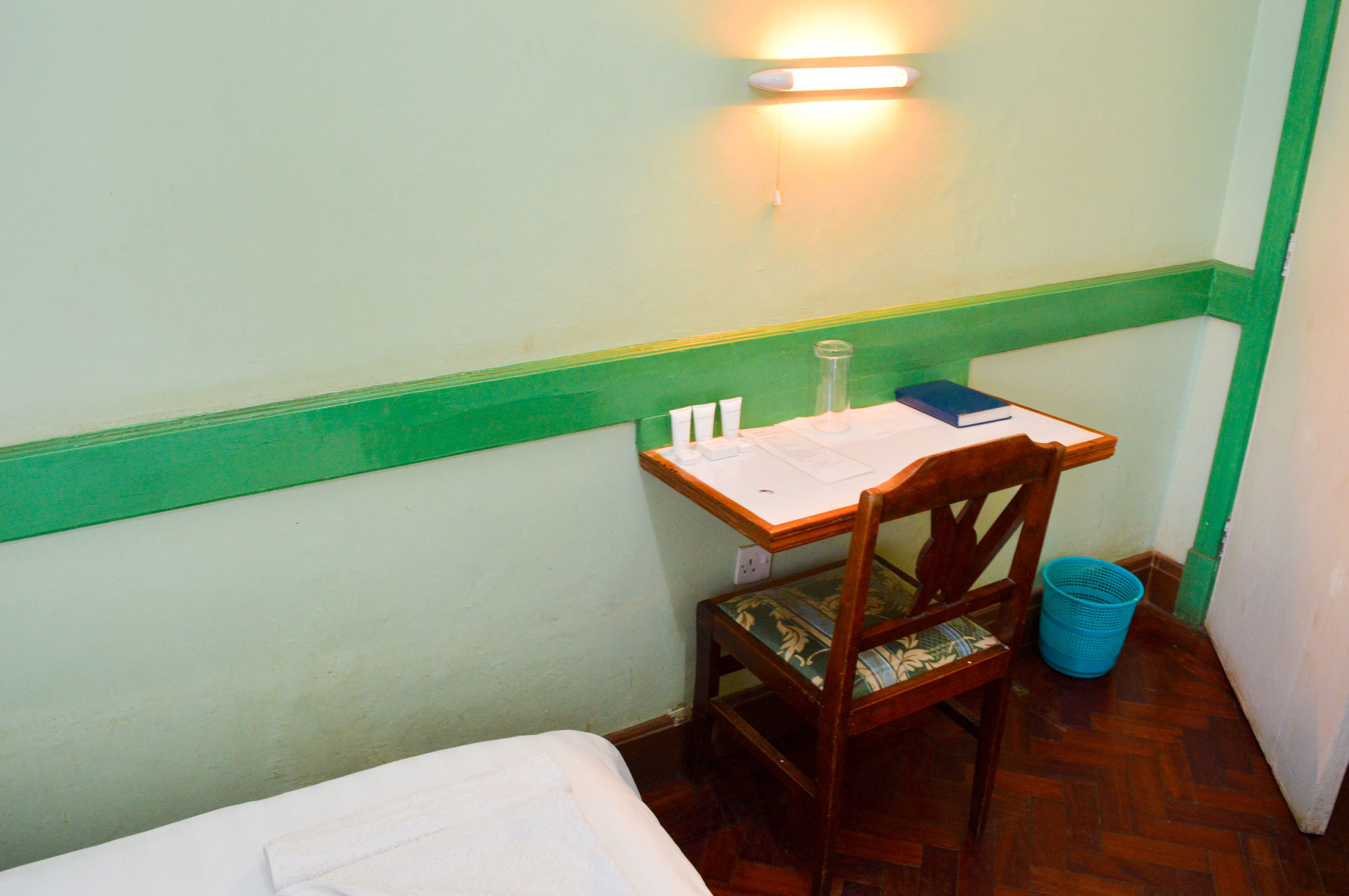Impala Parklands Hotel 3*