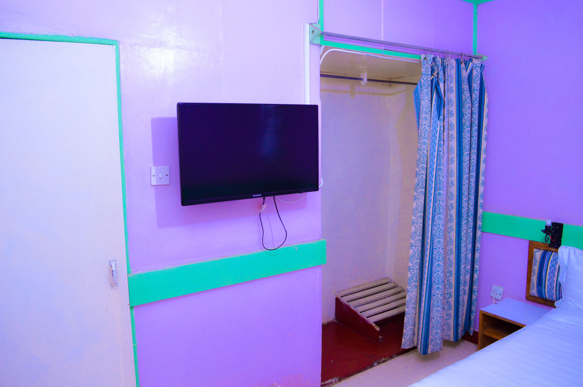 Impala Parklands Hotel 3*
