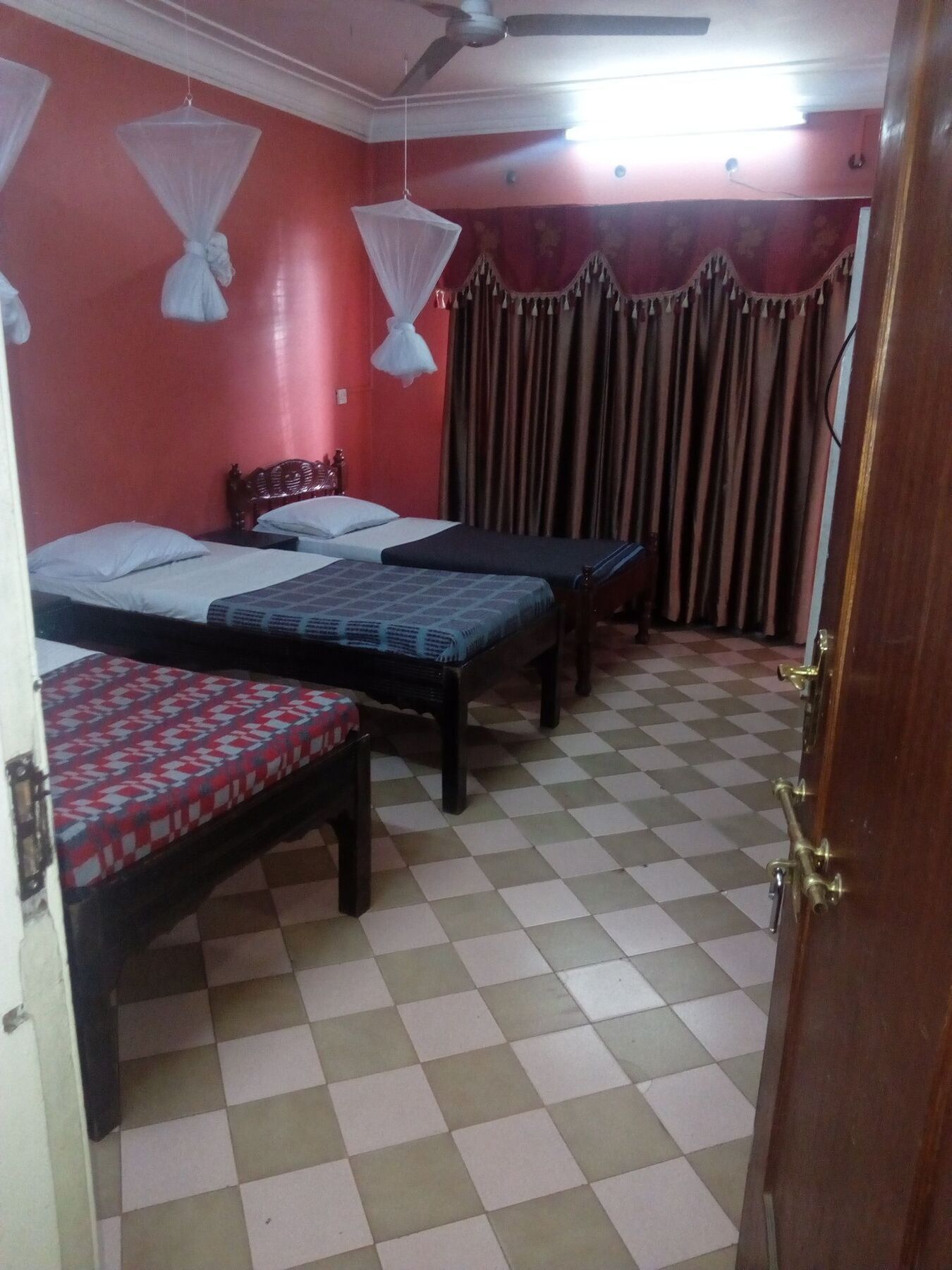 Hotel Glory Palace Ltd 3*