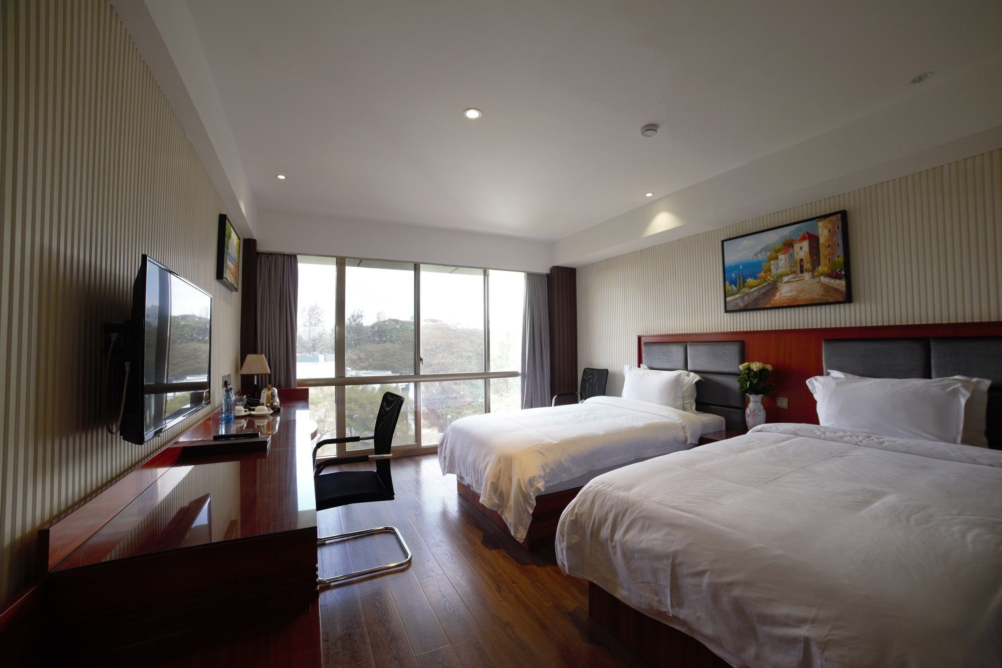 Swiss International Lenana Mount Hotel 4*