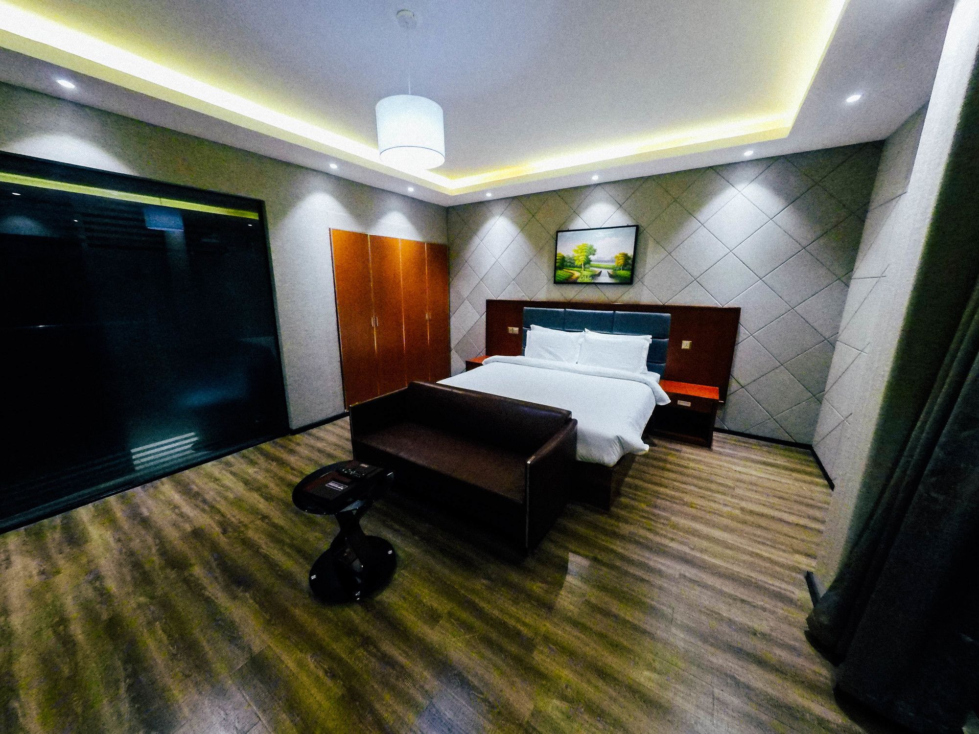 Hotel Swiss International Lenana Mount 4*