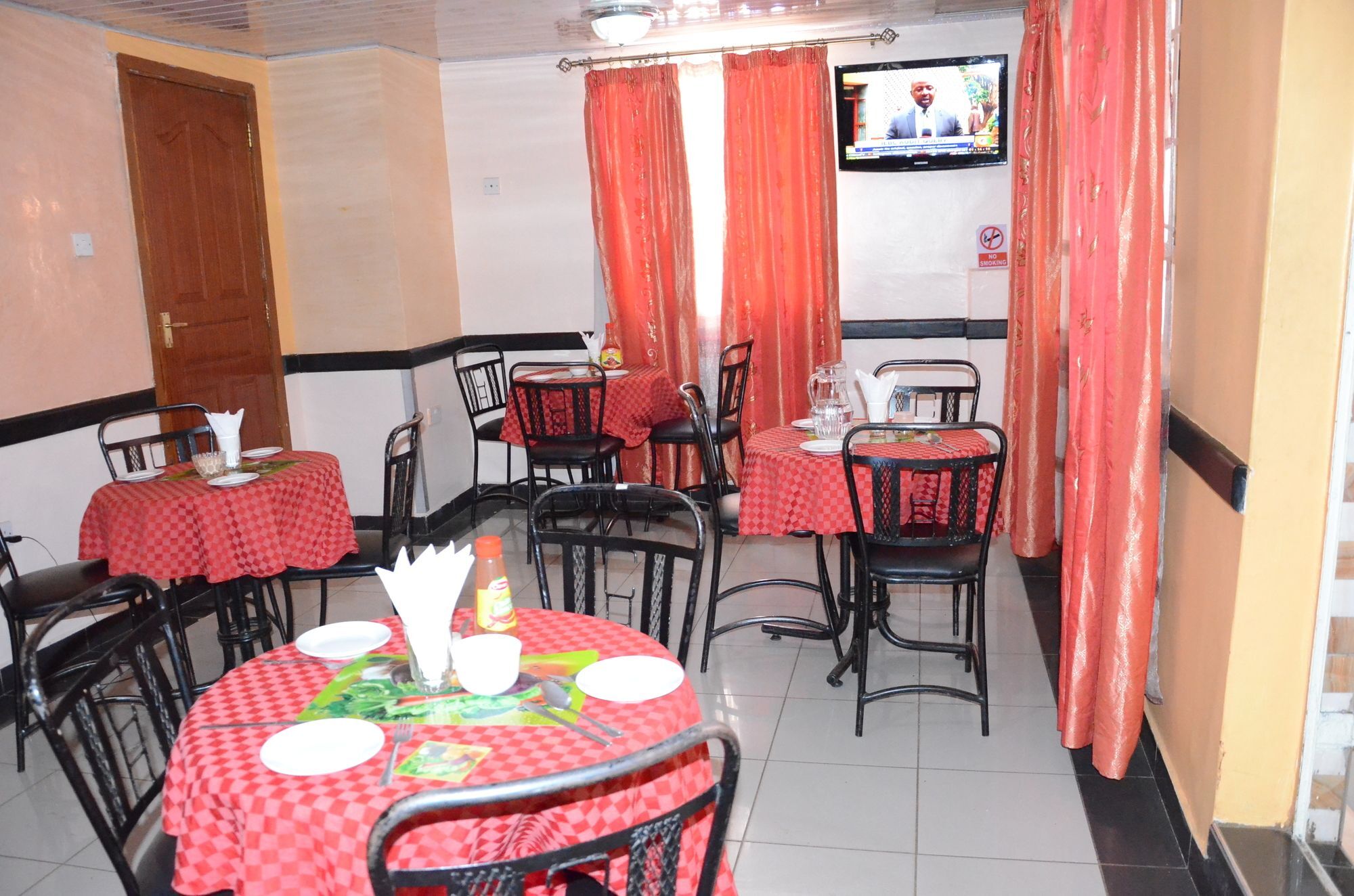 Chomba Hotel