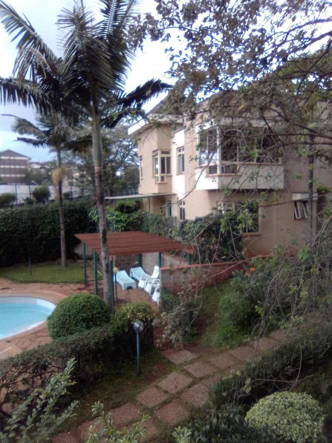 Casablanca * Nairobi