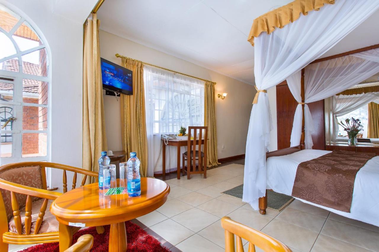 Convent International Hotel-