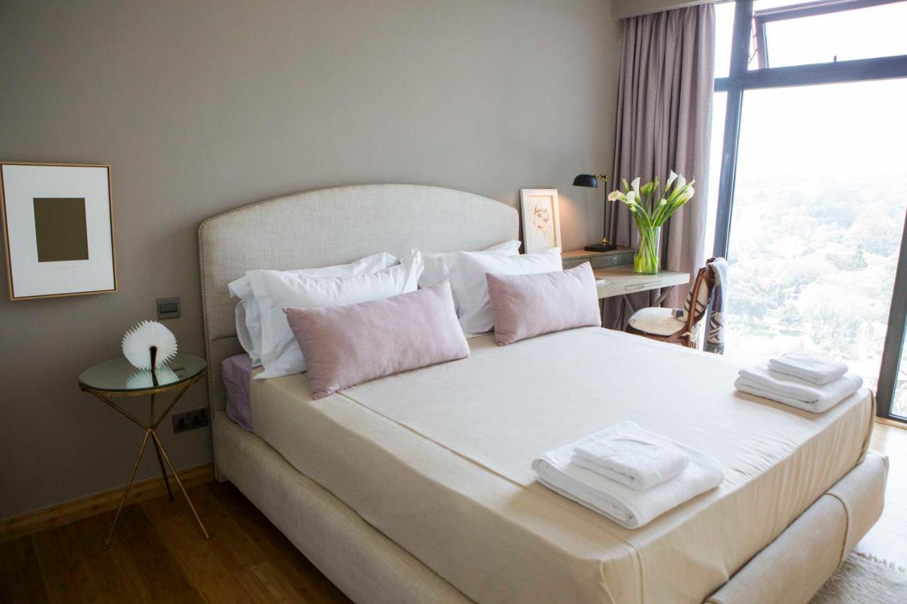 Calm And Collected By Yourhost Le Mac Westlands Apartment *